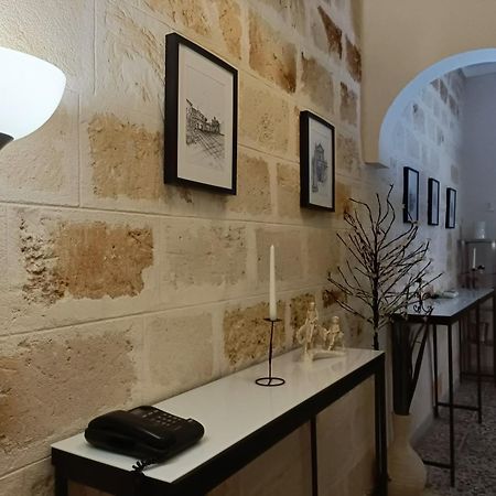 Casa Vacanza In Pieno Centro Storico Vicino Ostuni E La Riserva Di Torre Quaceto سان فيتو دي نورماني المظهر الخارجي الصورة
