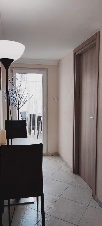 Casa Vacanza In Pieno Centro Storico Vicino Ostuni E La Riserva Di Torre Quaceto سان فيتو دي نورماني المظهر الخارجي الصورة