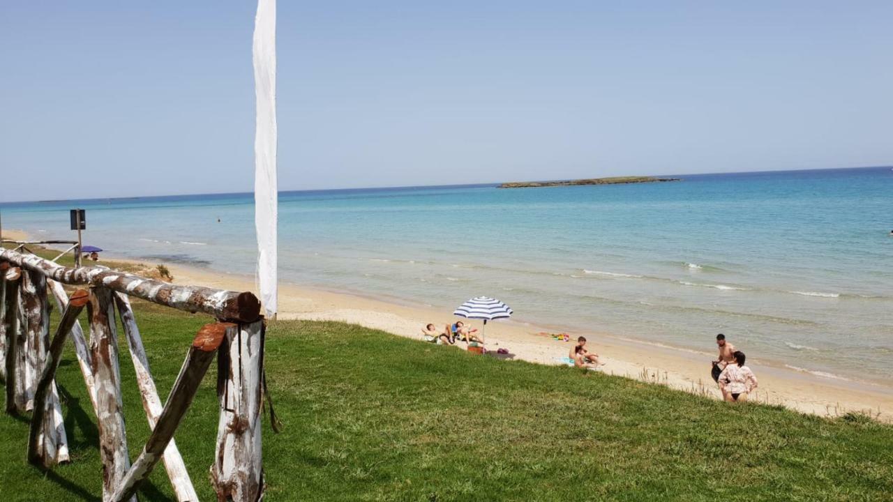 Casa Vacanza In Pieno Centro Storico Vicino Ostuni E La Riserva Di Torre Quaceto سان فيتو دي نورماني المظهر الخارجي الصورة